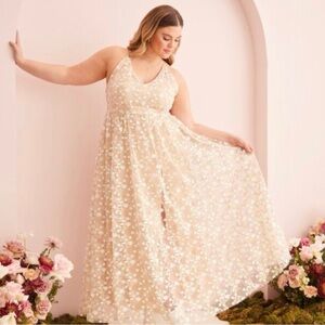 ARULA Cream Floral Prom Dress
